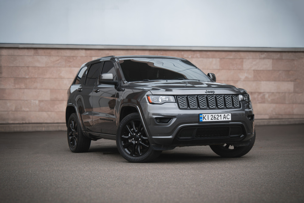 Jeep Grand Cherokee Altitude 4x4