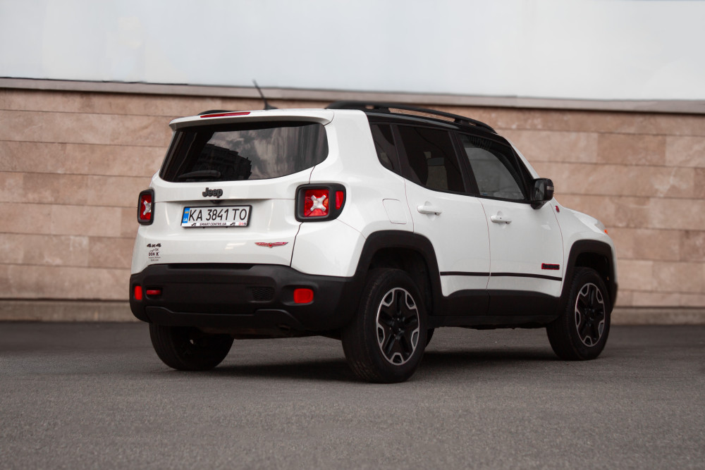 Jeep Renegade Trailhawk — фото 2